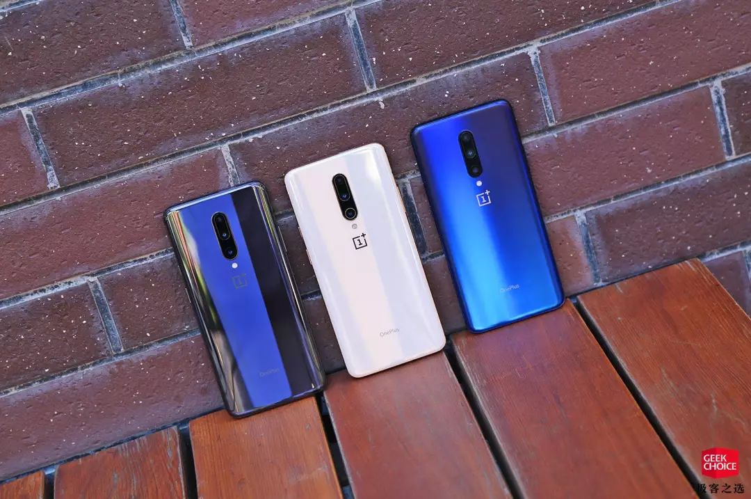 图赏丨一加 7 pro 皓月金配色来了,8gb 256gb 版本独占