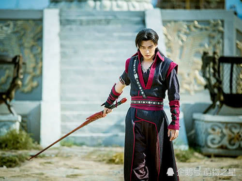 百里屠苏:我焚寂剑很强,宇文拓:没我轩辕剑强,他:都是弟弟!