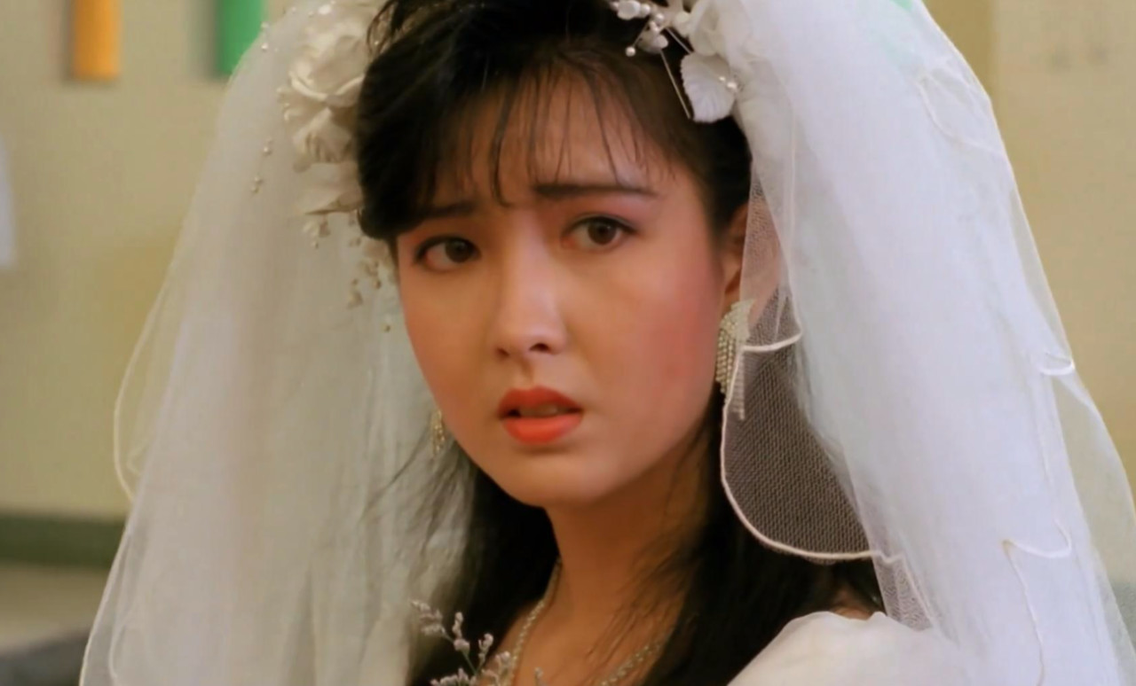周慧敏李嘉欣两大美人齐发少女照52岁周慧敏宛如女学生