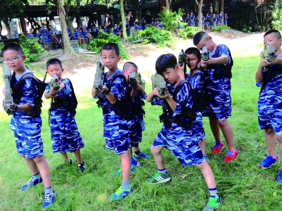 青苹果夏令营小学生八大线路集结中错过再等一年