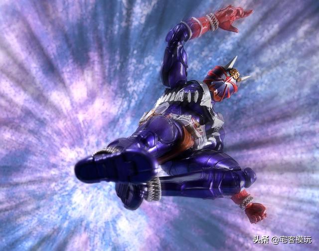 模玩秀:神级假面骑士秀 平成骑士20连踢特辑