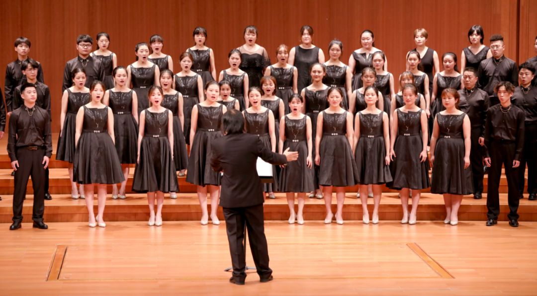 第四届紫金合唱节合唱比赛决赛成人a组