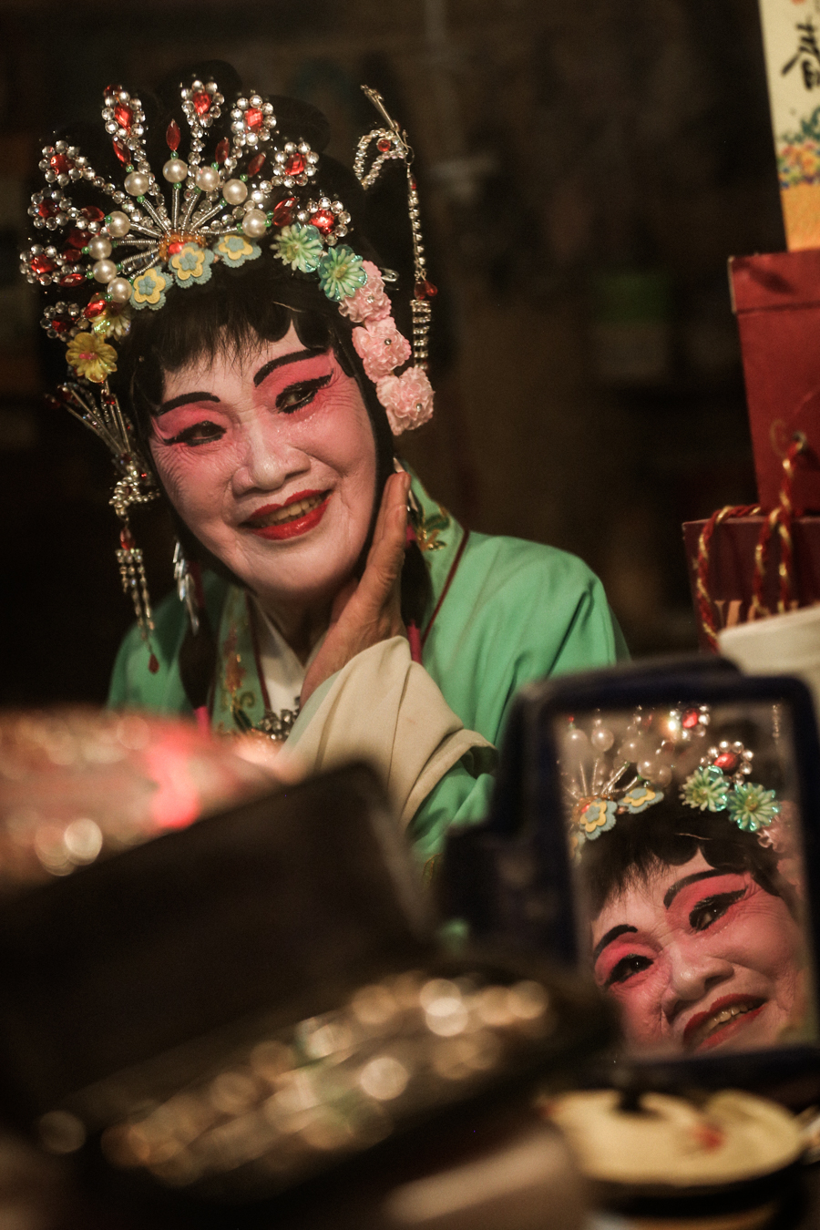 桂剧晚歌带着生死状演出的剧团