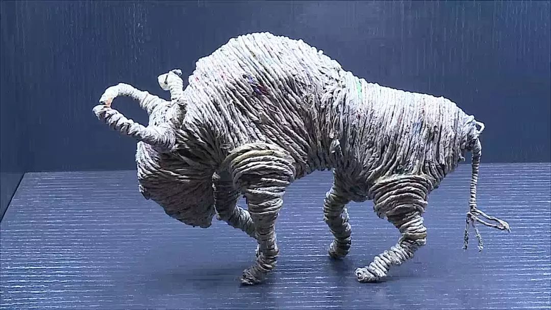 厉害了遂宁的这群学生将旧报纸变艺术品上央视获得诸多好评