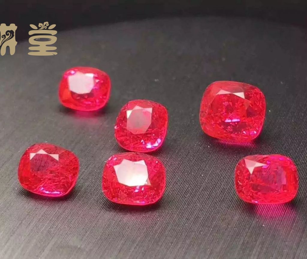 红色尖晶石对比红宝石(红宝石与尖晶石的区别是什么?)