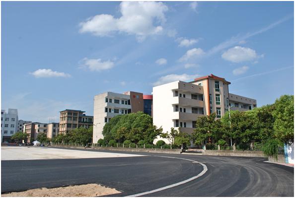 湘火炬技工学校2019招生信息