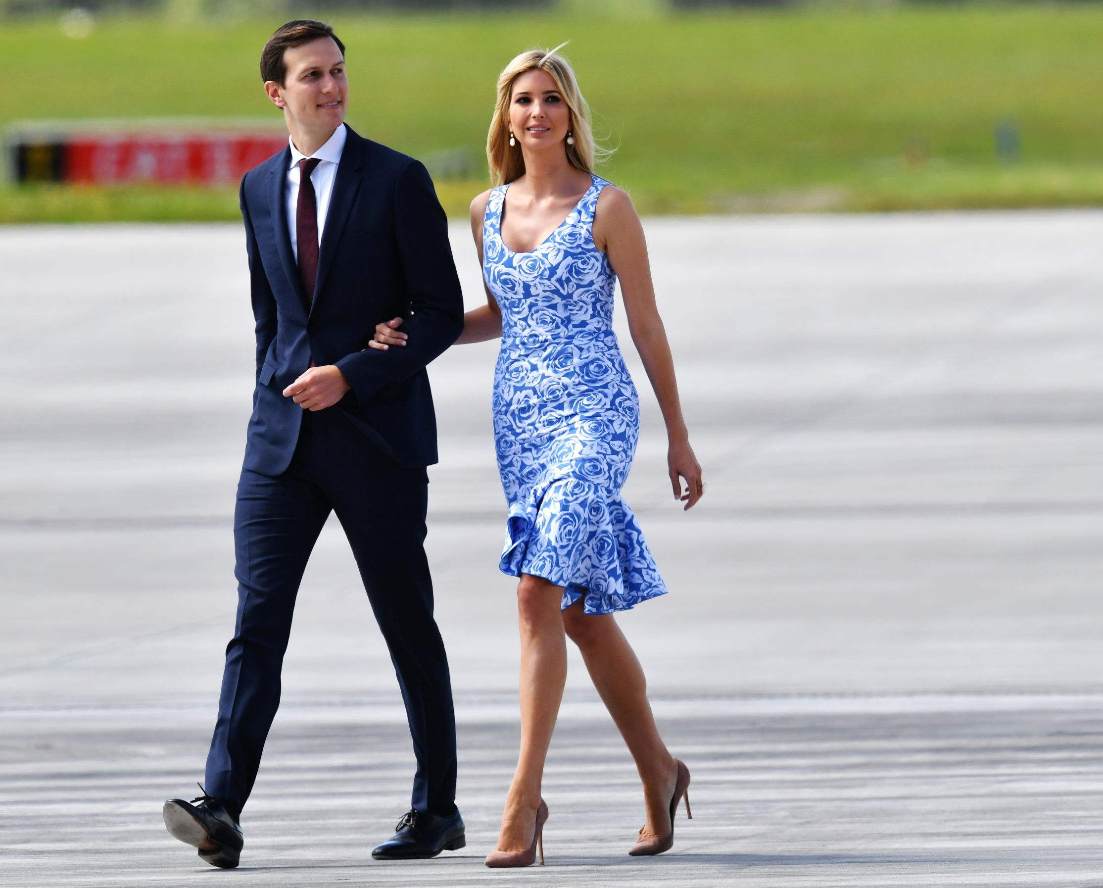 原创伊万卡夫妇当白宫顾问不拿薪资却在2018年赚了1.35亿美元