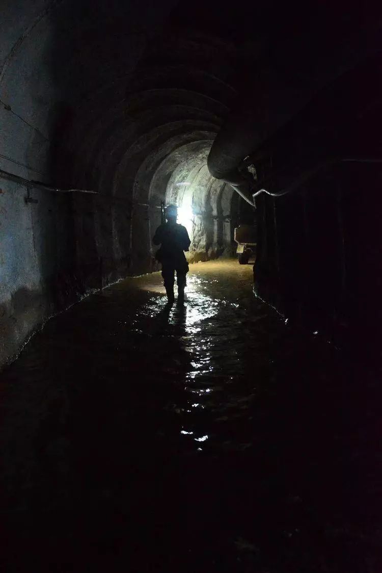 阴暗潮湿艰辛危险实地看看咱新安的引畛济涧工程