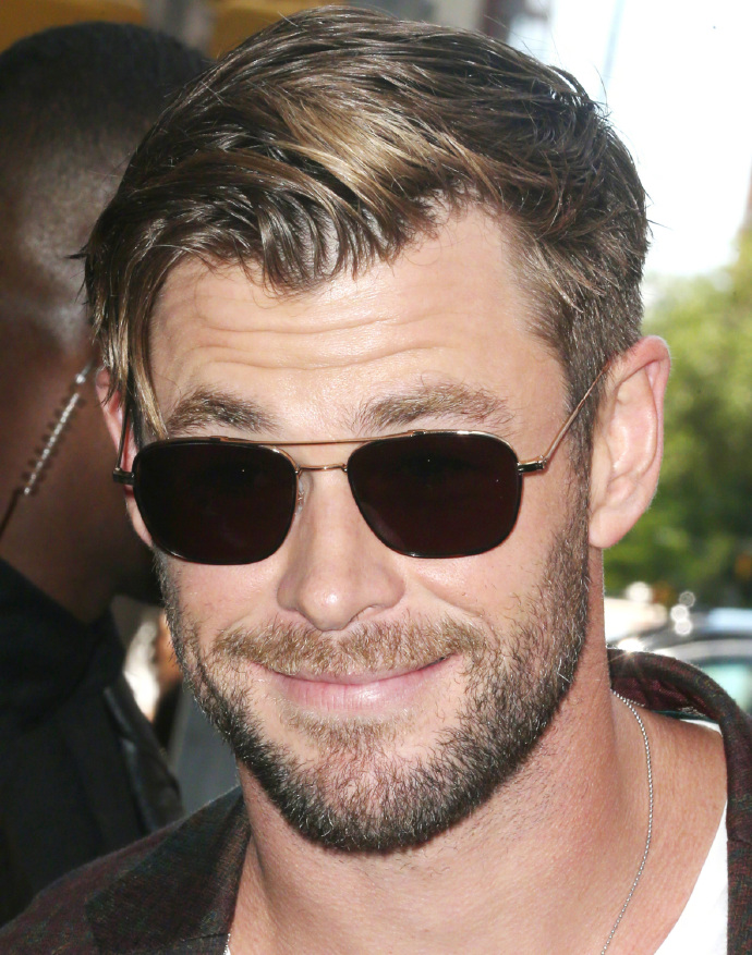 锤哥chris hemsworth 最新街拍美图大赏
