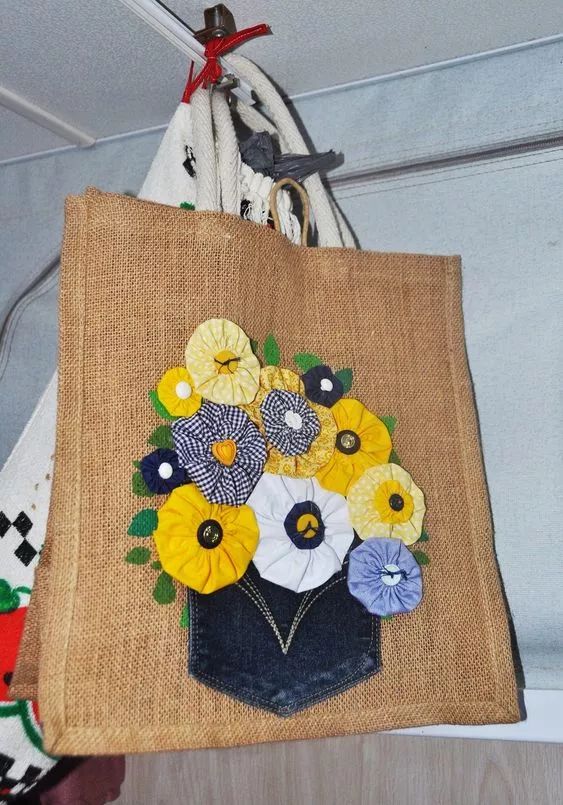 几厘米的小碎布缝一圈,承包了家里的居家用品,一整年都不用花钱买