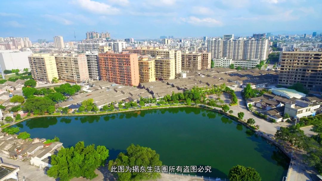 航拍视角圩埔村扼古揭阳县东部各镇陆路通往县城的交通要道,自明朝