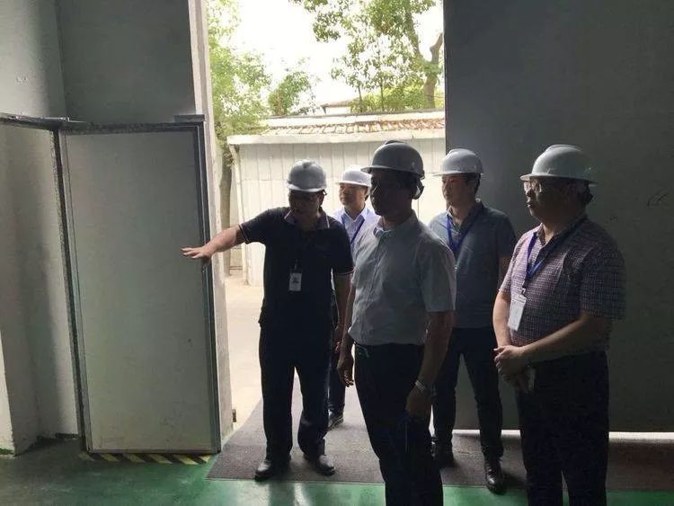 界首镇党委书记张中斌率队赴苏州招商