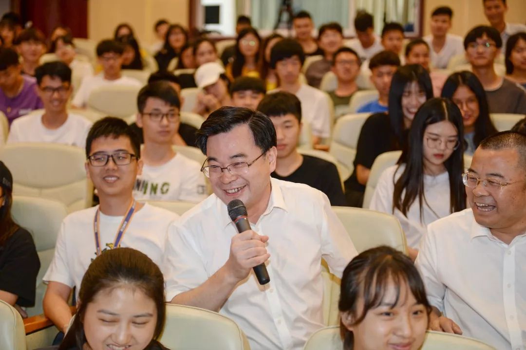 省委常委,厦门市委书记胡昌升点赞"金点子":鼓励台湾青年学生多出两岸