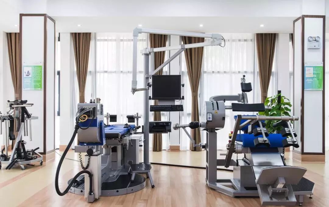 度假别墅人均￥300起入住隐匿于海棠湾山间乡野的康养度假别墅和香水