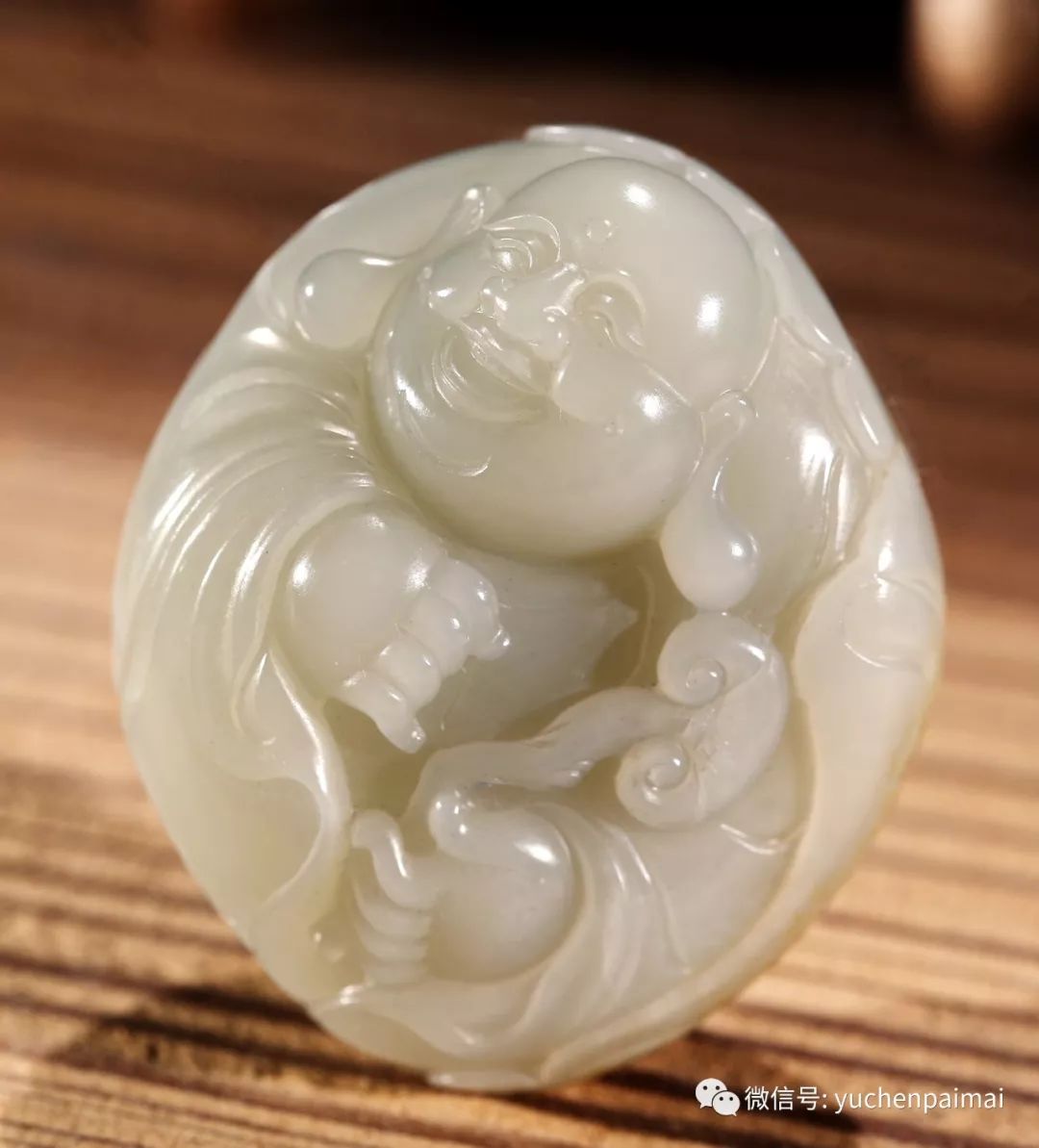 善良的人佩戴玉佛可以可以避凶保平安佛会保佑逢凶化吉平平安安