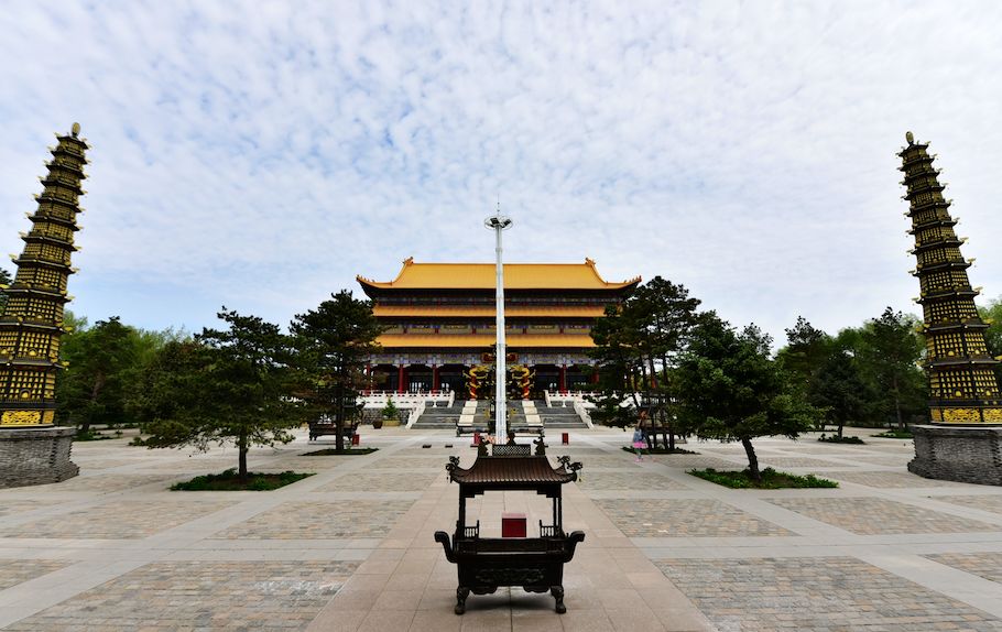 年代精神华藏寺寻佛前那如莲般幽兰的沉静