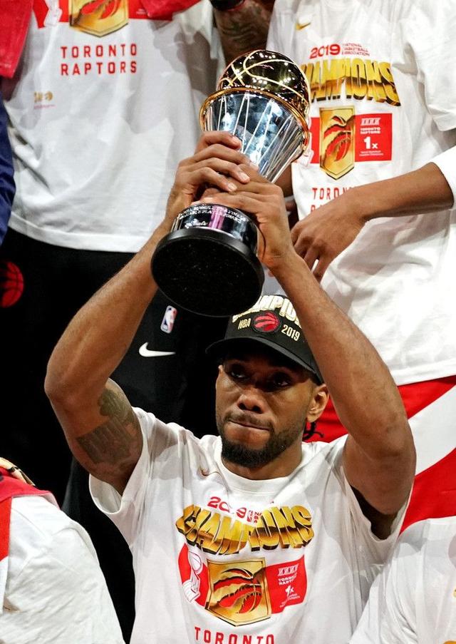 猛龙赌了2次换来总冠军,人工智能 白熊成就多伦多_伦纳德