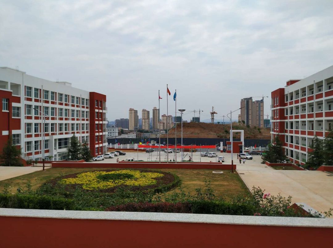 晋城三中搬迁现场照!很多意外惊喜!