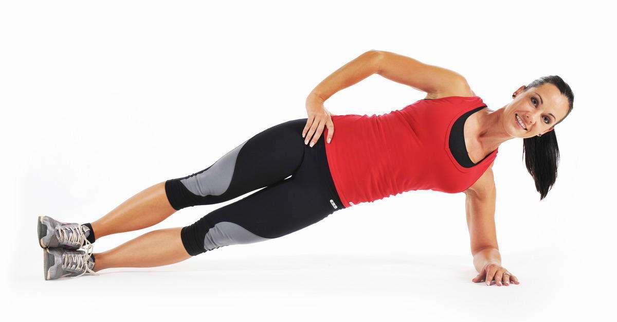 原创7个徒手练肩的黄金动作