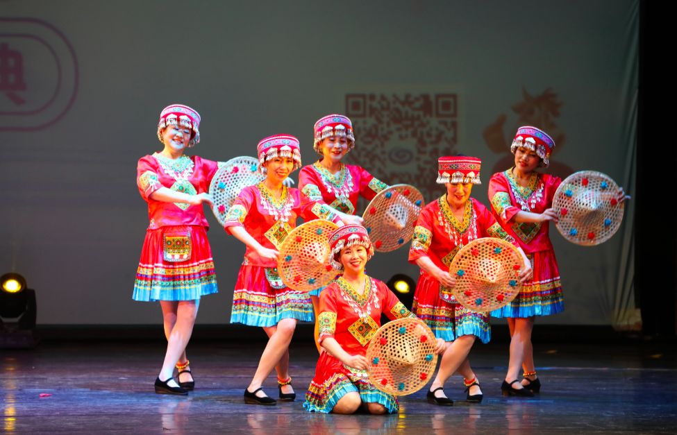 舞所不能闪动年华第四届舞魅娘大赛圆满落幕