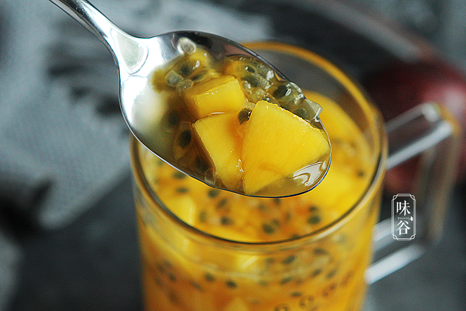 芒果百香果特饮