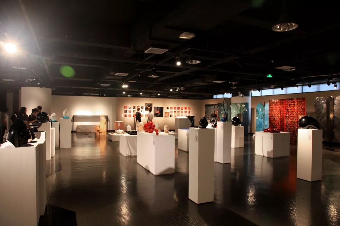 天津美术学院工艺美术系2019届毕业作品展
