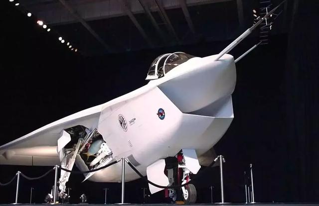 堪称最丑战斗机!长成这样还想和f35竞争新一代战斗机?