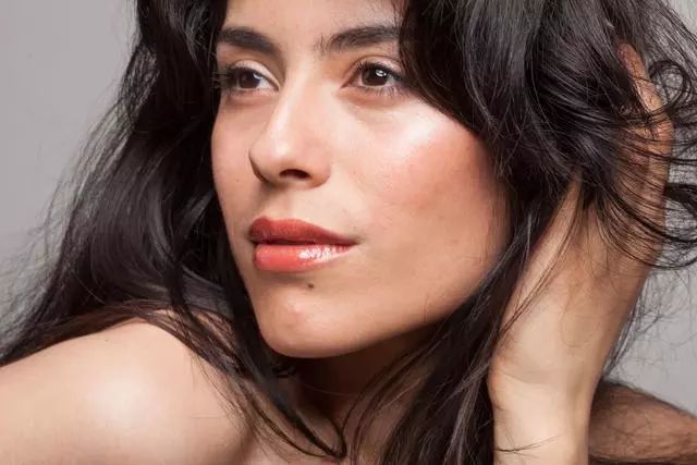 后期修图如何修出干净通透白里透红的高级肤色