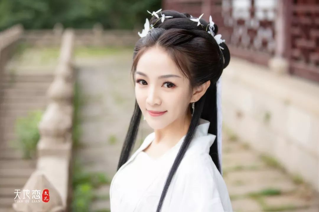 文儿艺术照你想要文儿的手机和电脑壁纸吗