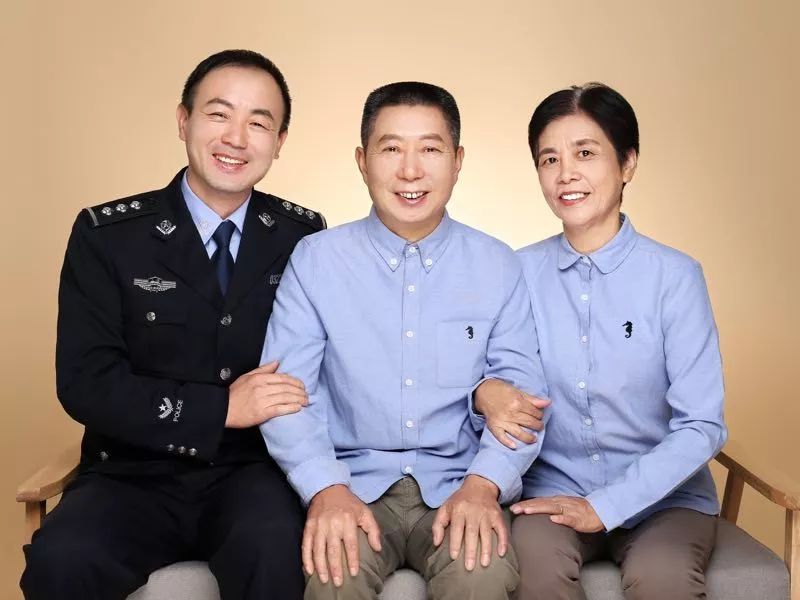 父亲节警察爸爸无声的爱