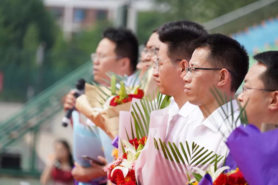 广饶一中三校区隆重举行高三毕业典礼_蒋积广