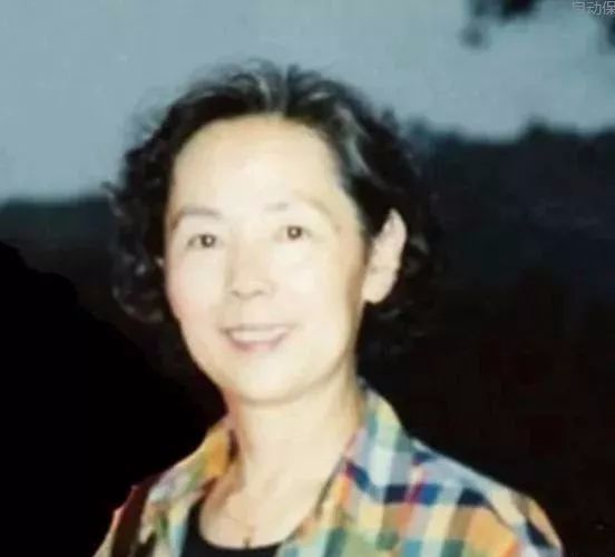 刘尚娴的丈夫沈国瑞也是八一电影制片厂成员,但他不是演员而是录音师