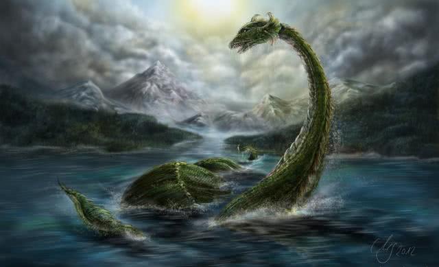 尼斯湖再现神秘水怪这次拍到了巨大的黑色头部及背部