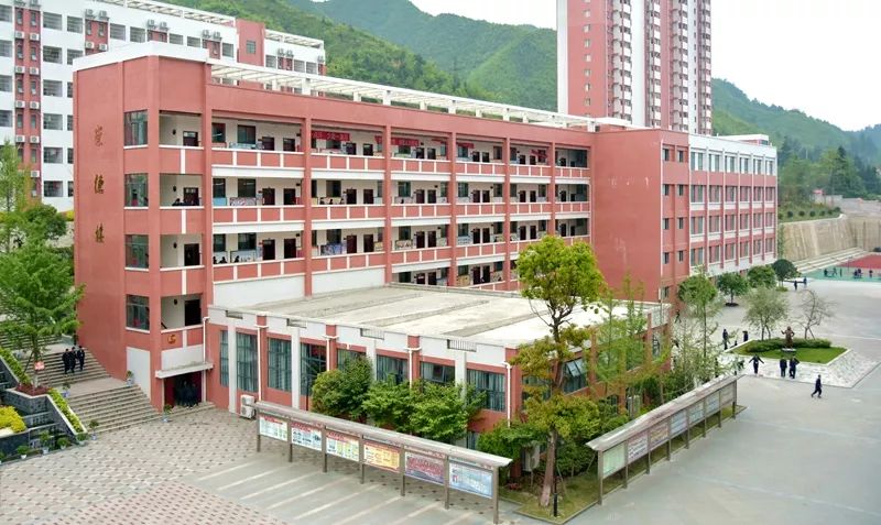 牛遵义这些学生被清华北大复旦提前看中是你家娃儿吗