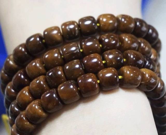 这些文玩已经跌成白菜价出手要谨慎