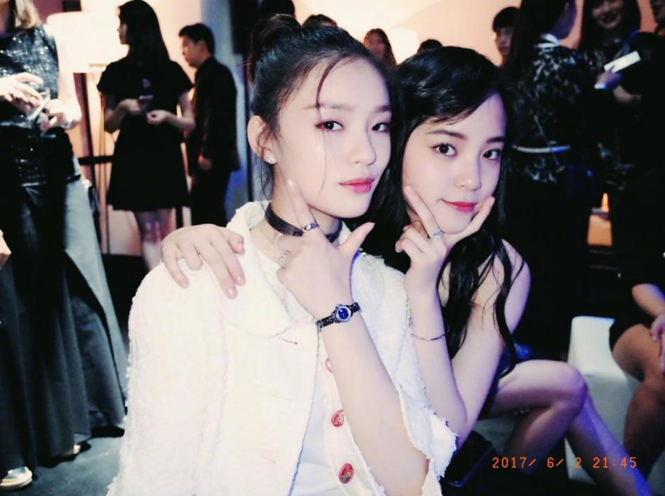 原创林允宋茜换上这个唇妆秒变仙女,粉嫩的渐变唇才是少女的夏日必备