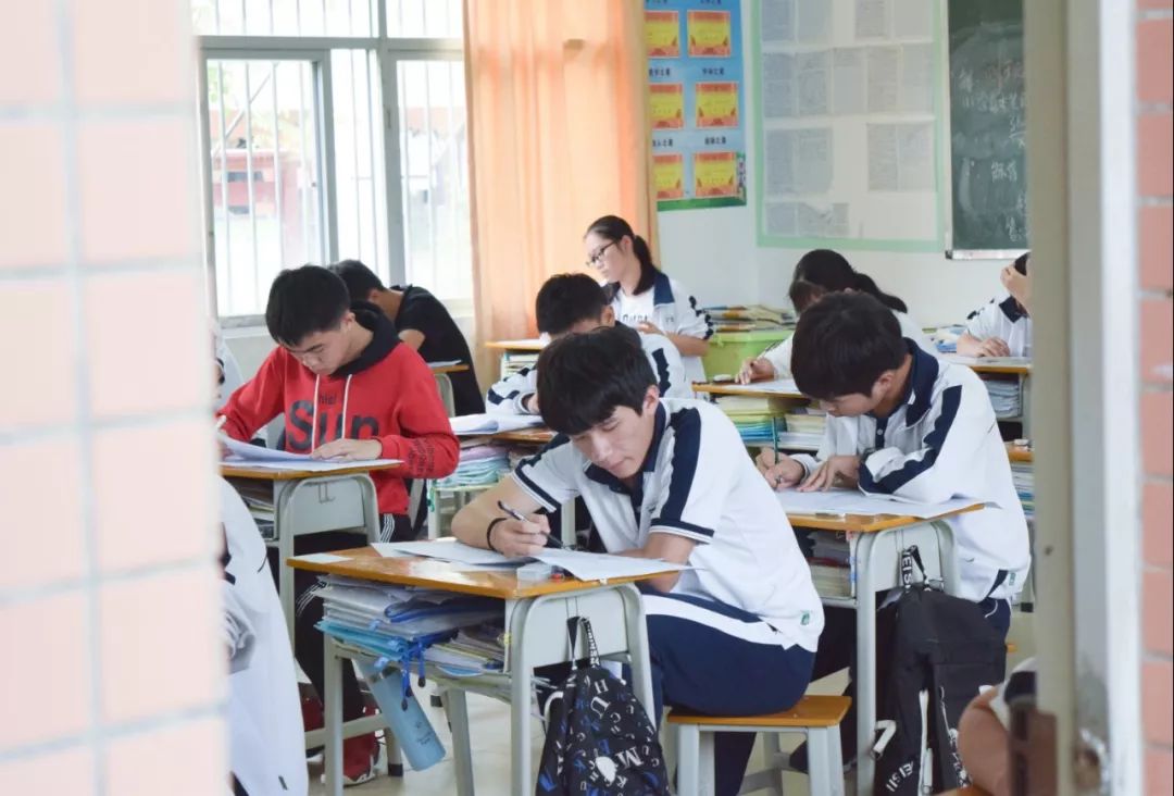 惠东这所中学,是你的母校吗