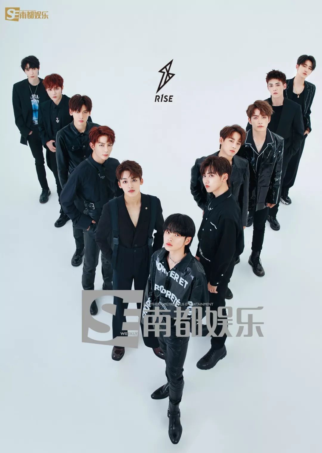 r1se全员海报曝光何洛洛刘也任豪赵让快问快答抢先看