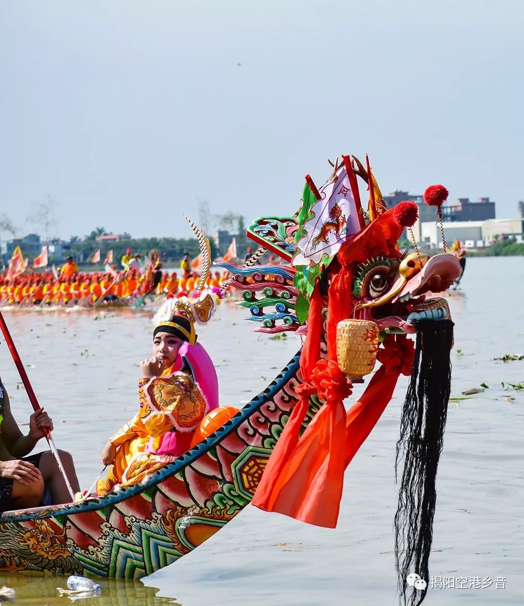 昨天,这里二十一条龙舟激情闹枫江!