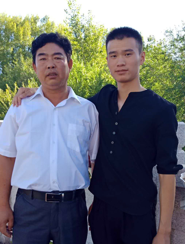 爸爸您辛苦了儿子想对您说