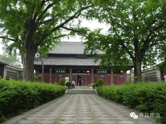 保护范围:东至奎星楼,南至三坊以南10米,西至原实验小学东墙,北至明伦