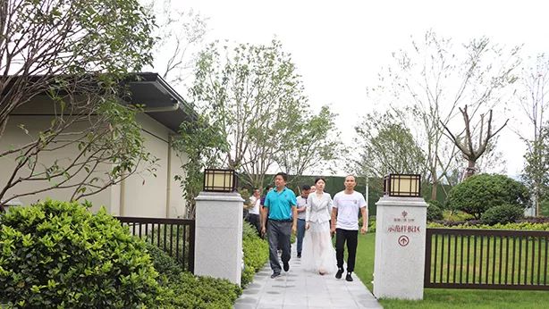 广西省桂平市副市长蒙星强一行考察智慧小镇