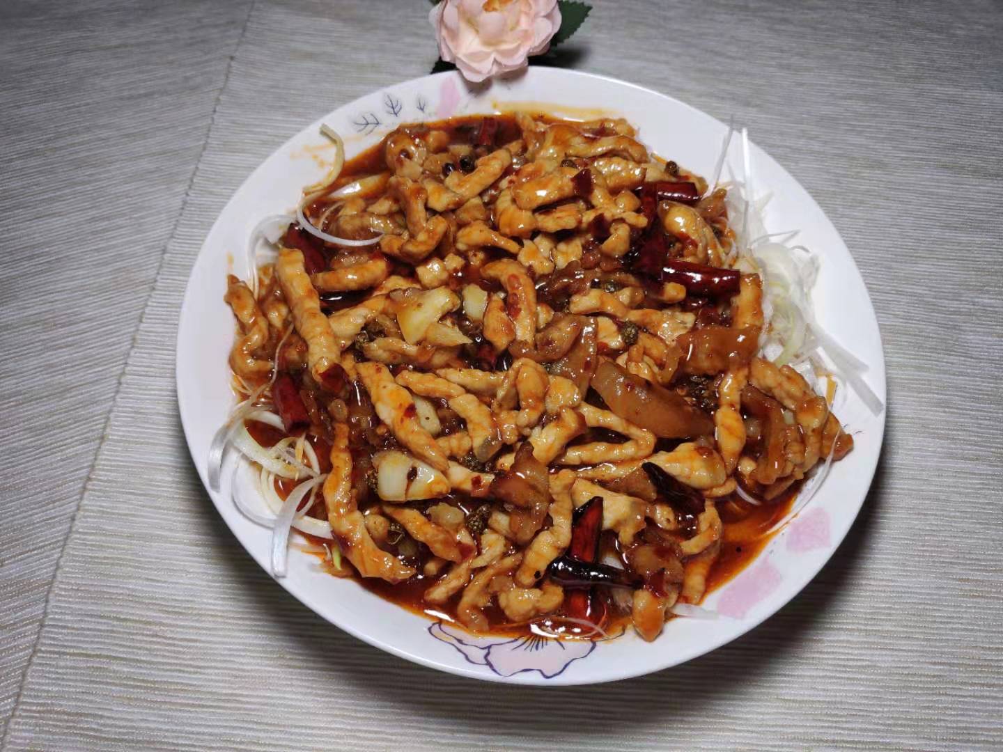 酸甜麻辣的酱肉丝,不需要最正宗,只要自己爱吃就好