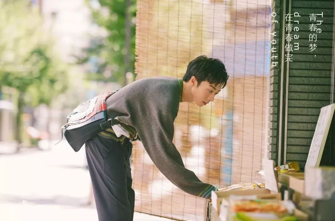 令人头疼的是,这个时候子豪的成绩也开始下滑,整个学期他都没有考好过