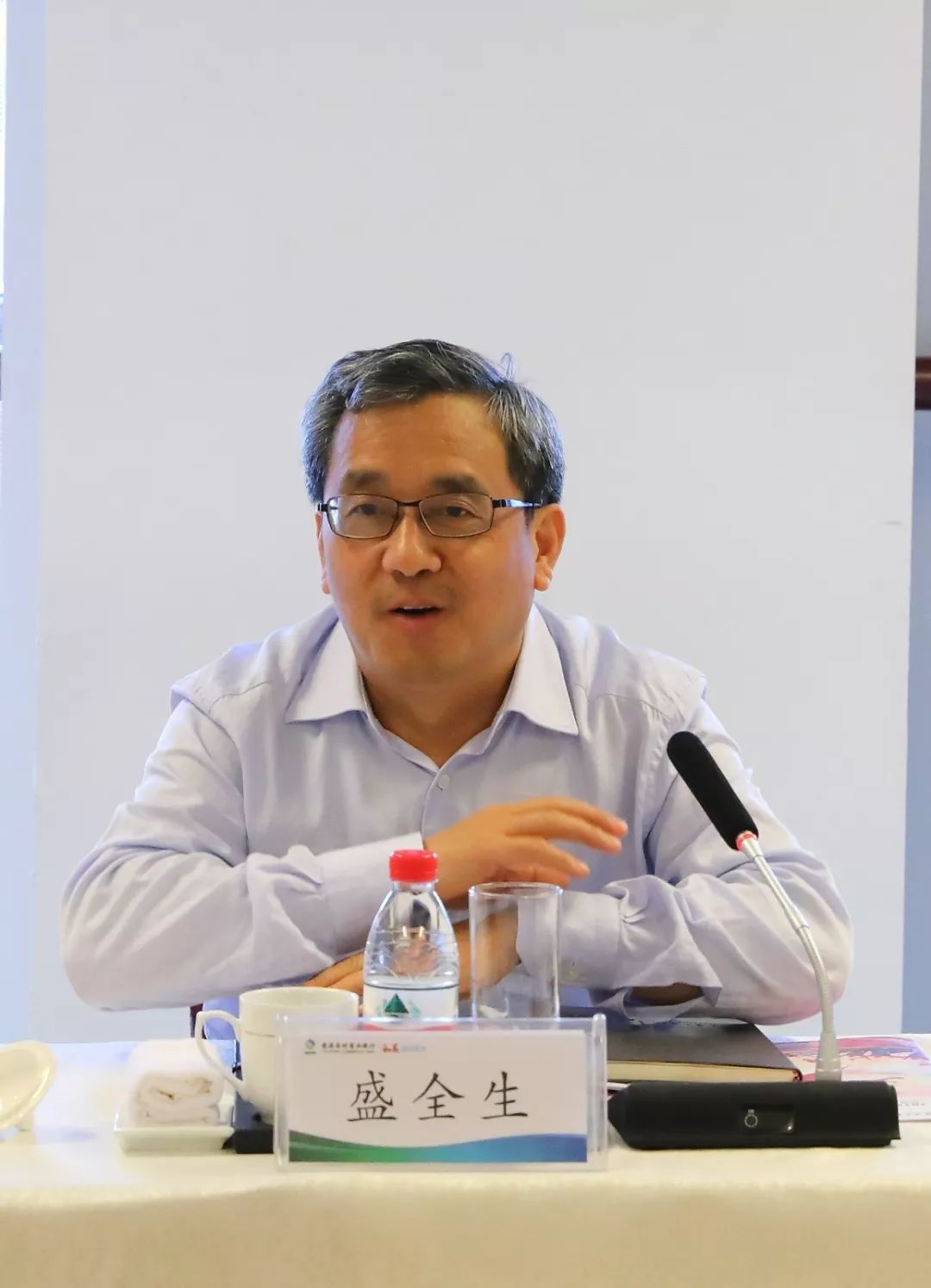 嘉兴市副市长盛全生到慈溪农村商业银行考察