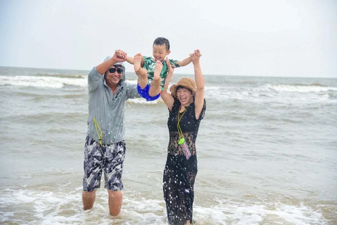 带娃旅游,带孩子必去的30个地方,7月份带娃旅游_大山谷图库