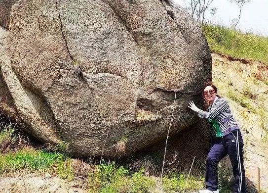 静心堂心中的顽石