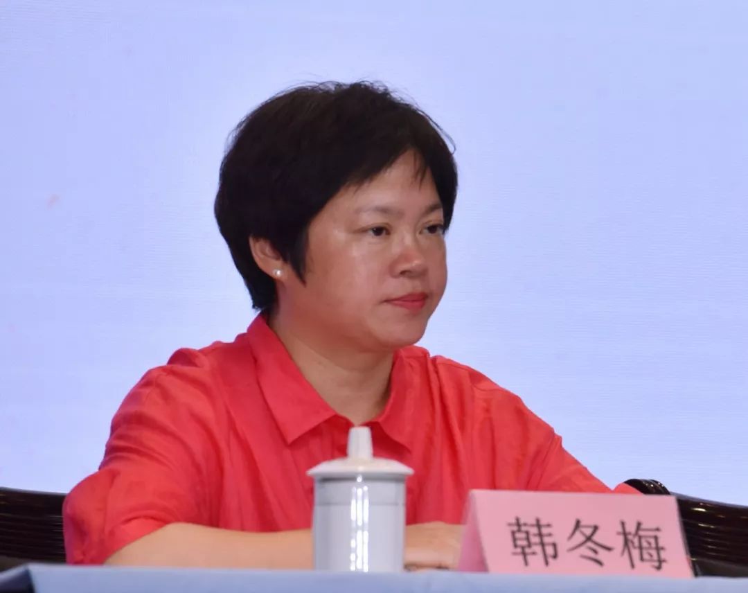 韩冬梅部署了2019年未成年人暑期家庭教育重点工作.