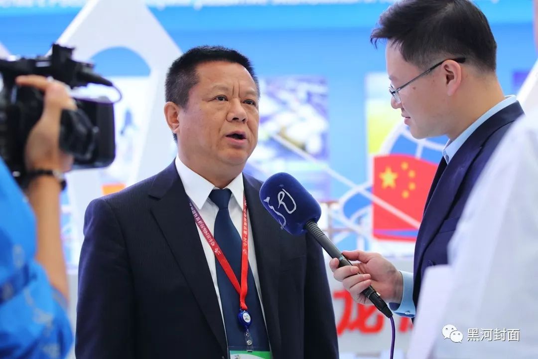 黑河展厅变身哈洽会打卡圣地媒体观展客摩肩接踵而至