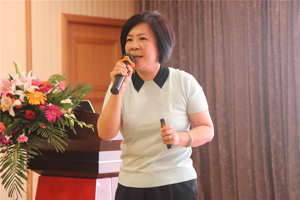 园长中心实践导师主讲嘉宾:杨友林亲子活动的组织实施与价值分析最后